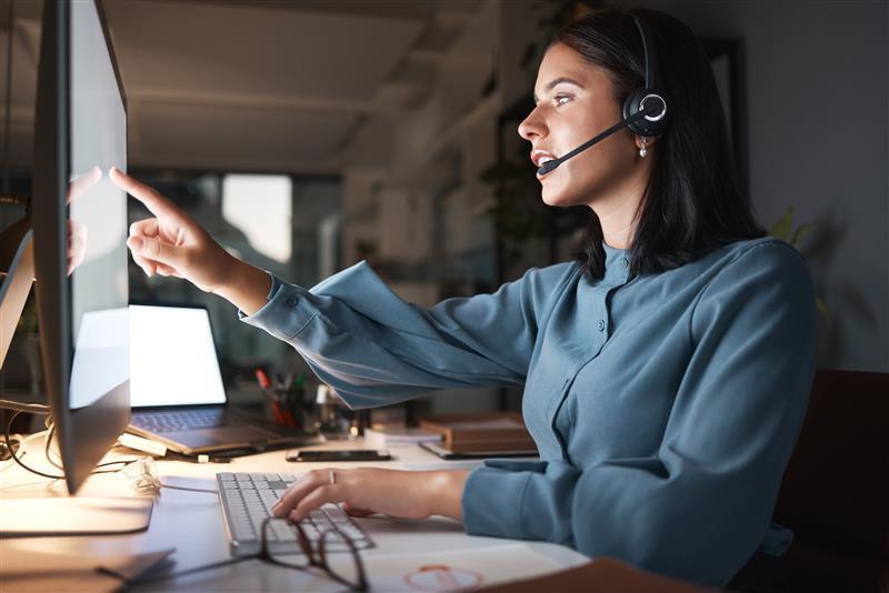 From chaos to clarity: How modern contact centers are winning with CRM and loyalty 