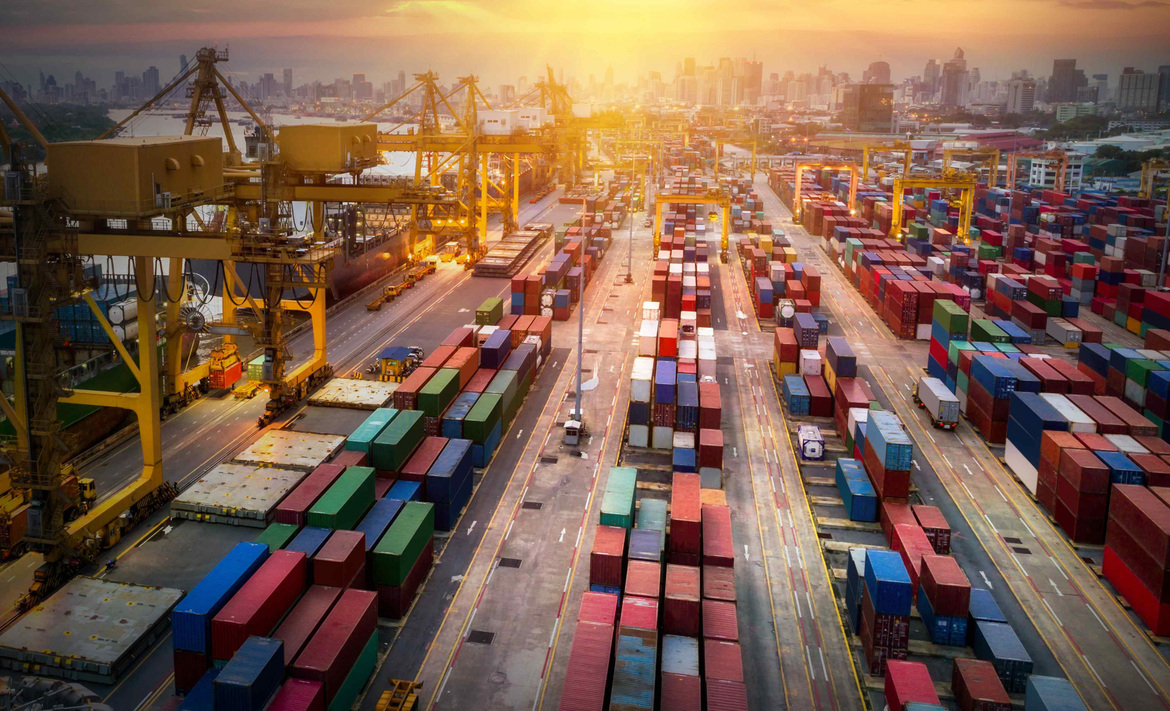 Zollwahnsinn und ERP – wie moderne Systeme Unternehmen vor Handelsrisiken schützen