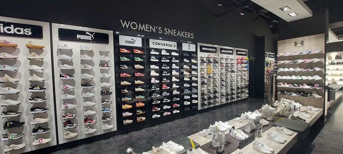 Ponds Group (MASS) combines AI and Business Central to scale European footwear retail