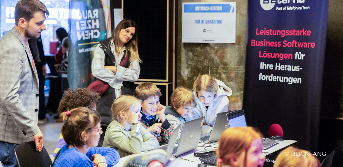 BE-terna macht Zukunft erlebbar: Unsere KI-Station beim Kids Innovation Day 2025