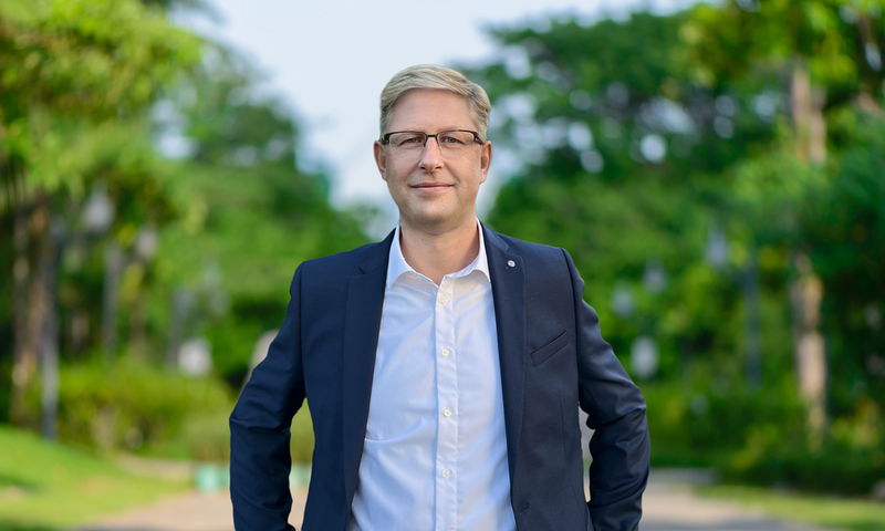 Hagen: Solution Sales Specialist who found his passion in IT