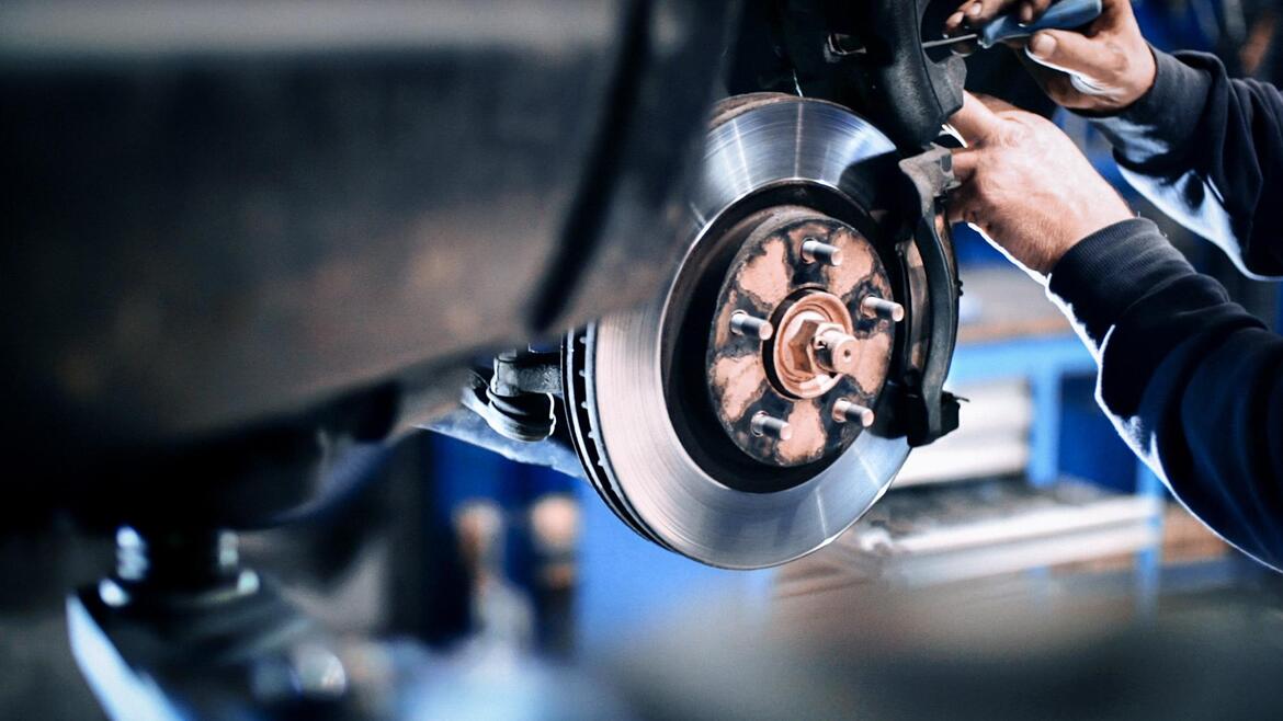 BE-terna unterstützt Automotive-Hersteller mit modularem ERP-Ansatz