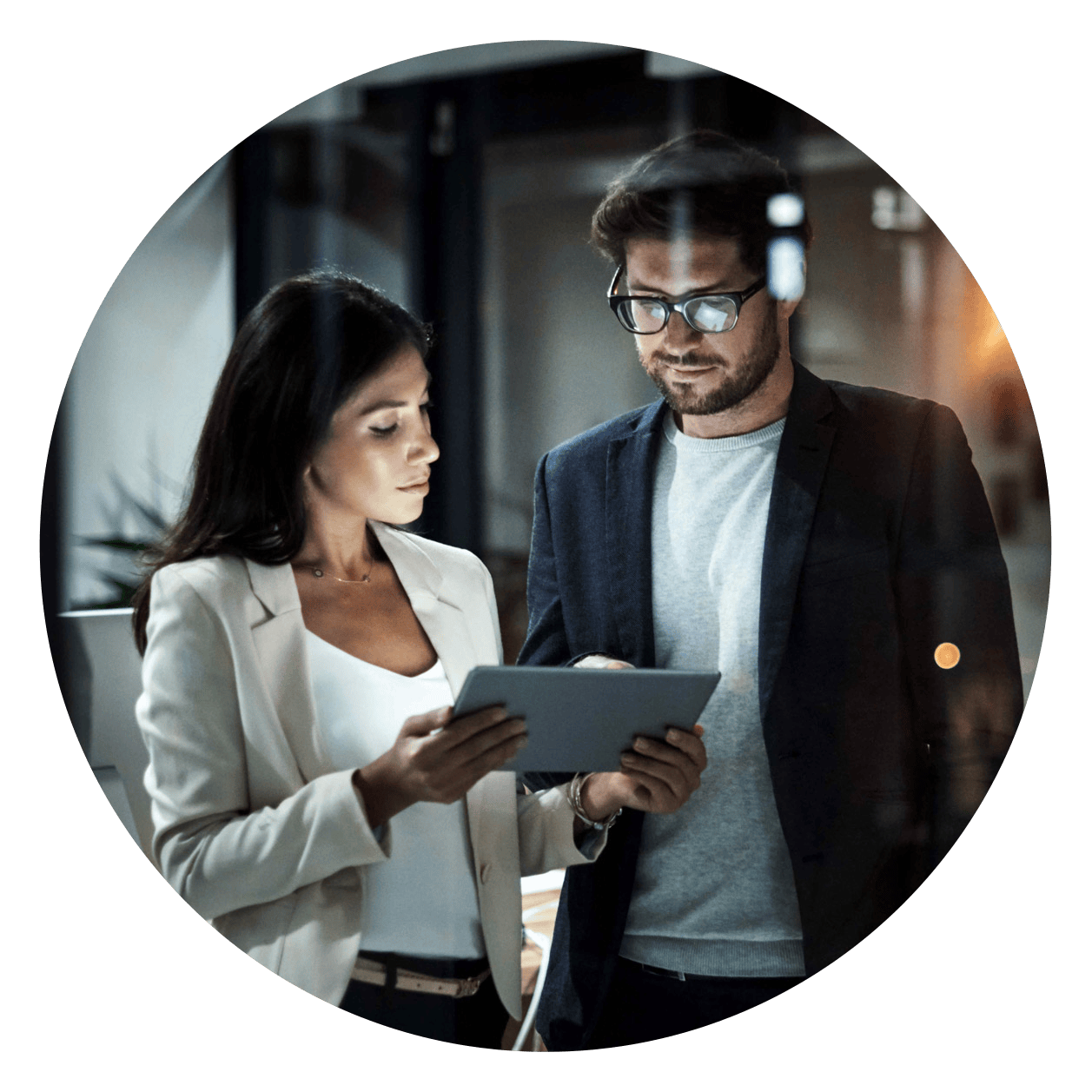 Data governance solution connecting business, data, and AI